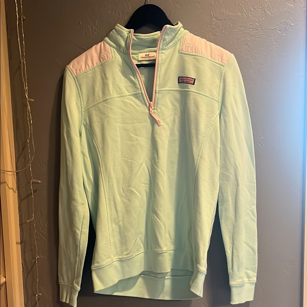 Vineyard Vines Light Green and White Pullover